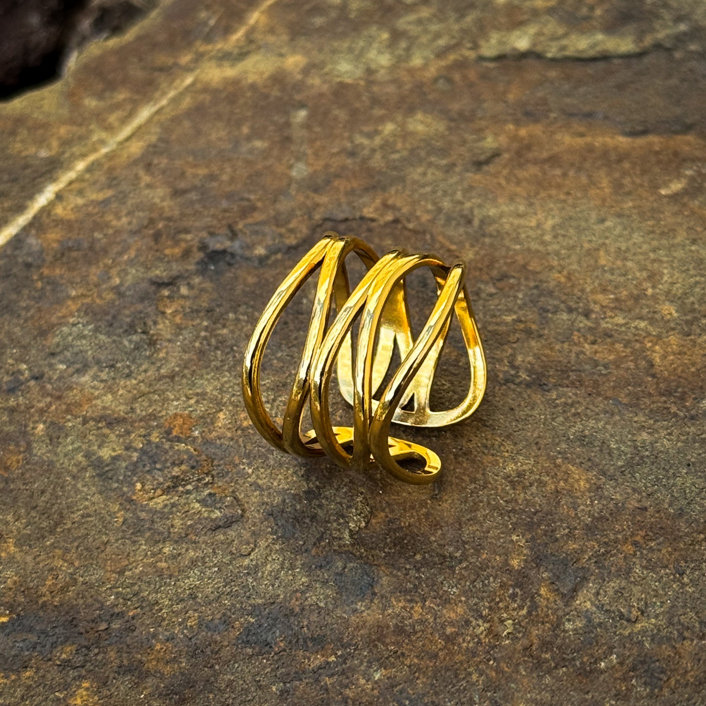 Ava Ring