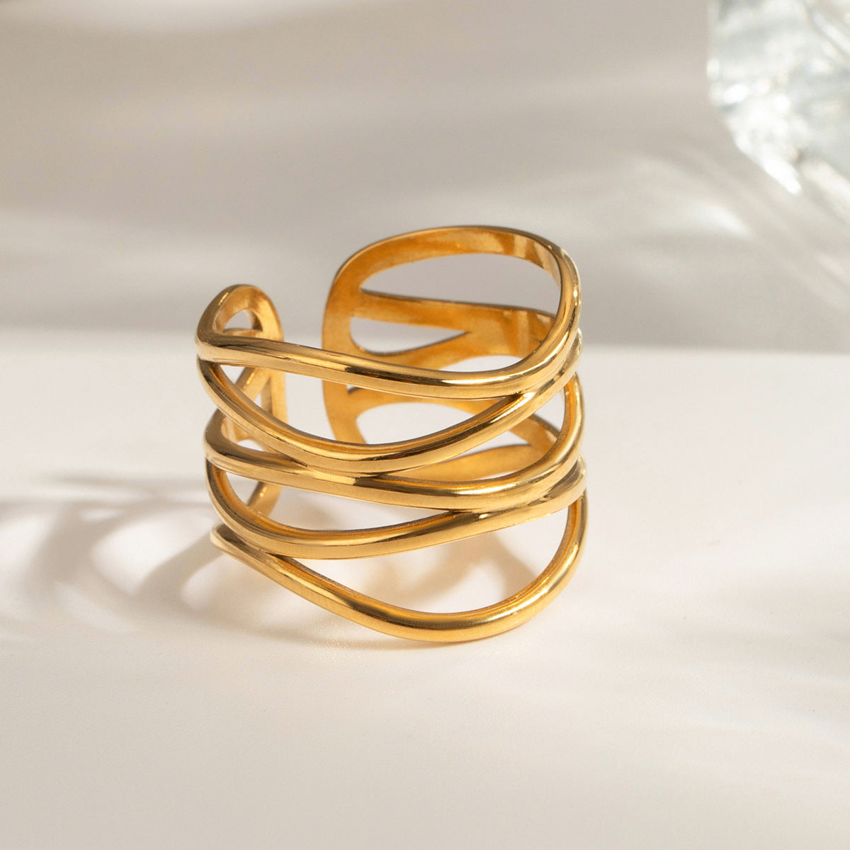 Ava Ring