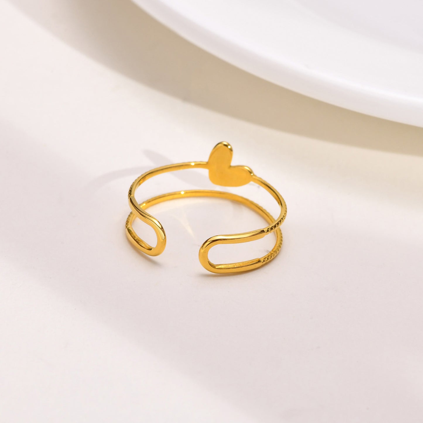 Elysia Heart Ring