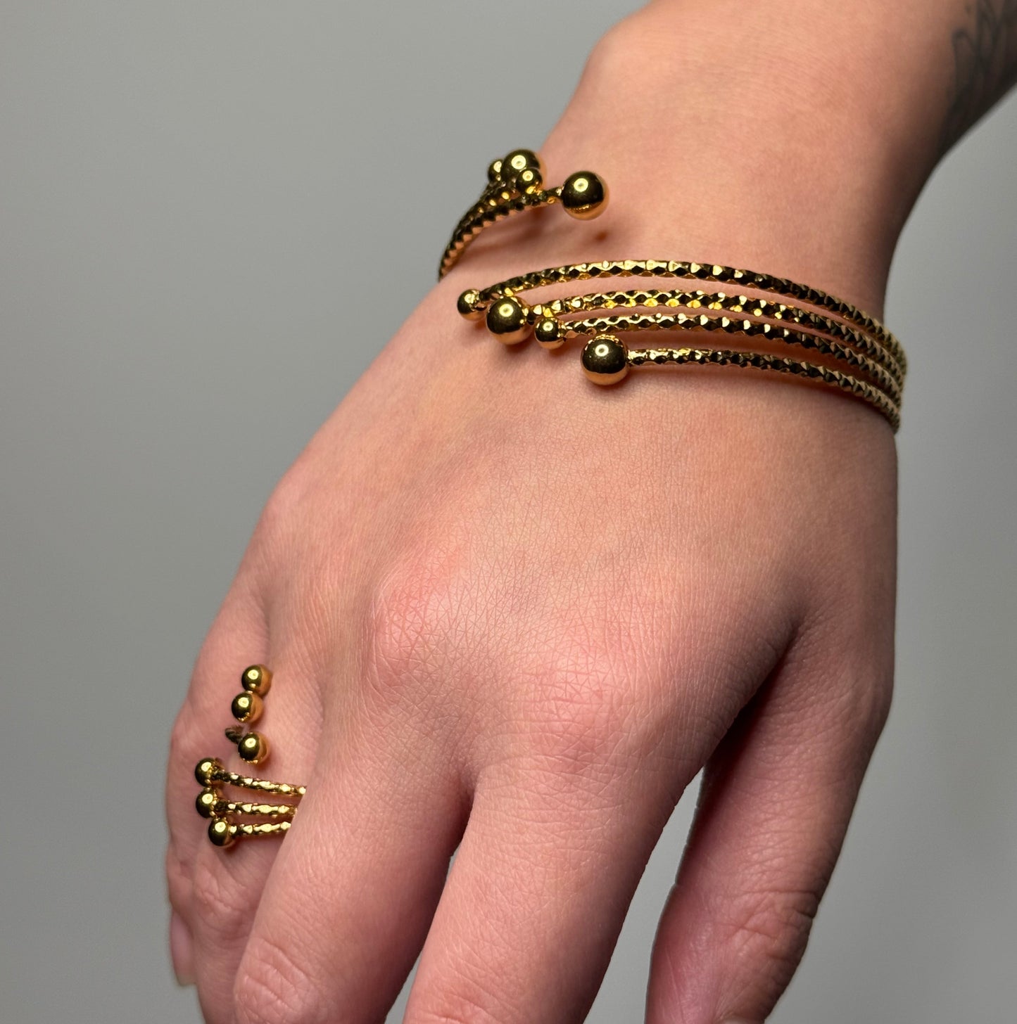 Ora Ring and Bracelet